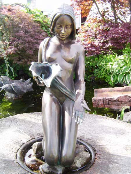 Bronzefigur Noèlle (Art.Nr. 88379) – Bild 3